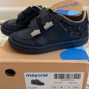 NWT Mayoral Navy Blue Glitter Velcro Sneakers